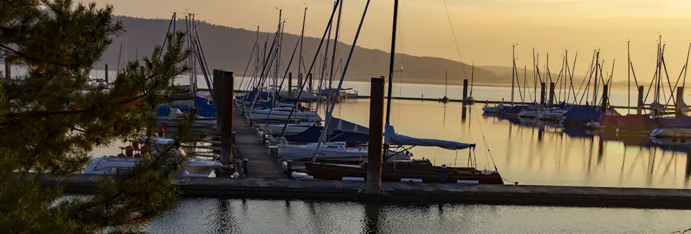 Hafen in Ramsberg Große Brombachsee bei Sonnenaufgang